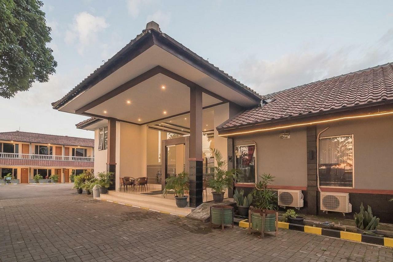 Reddoorz Near Alun Alun Subang Hotel Luaran gambar